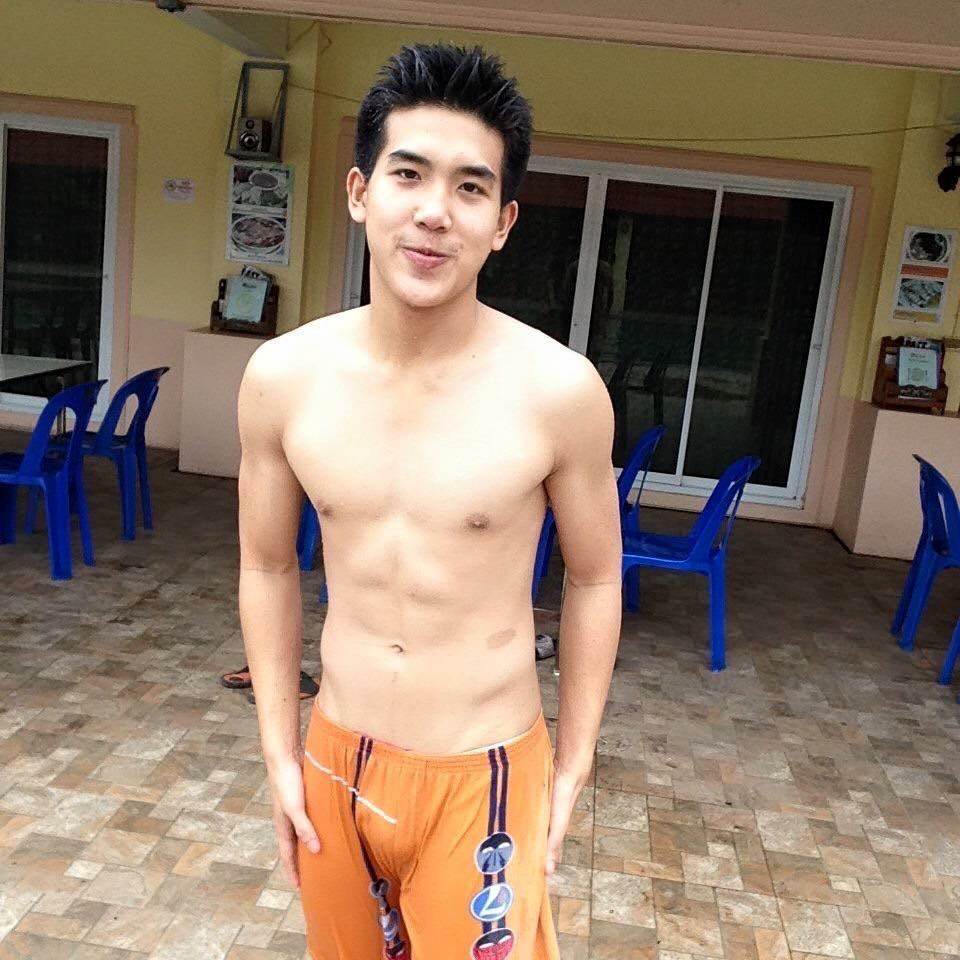 ตุ่ง ตุง ตุง ตุ้ง 2,465