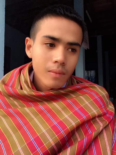 หนุ่มอีสานสุดหล่อ