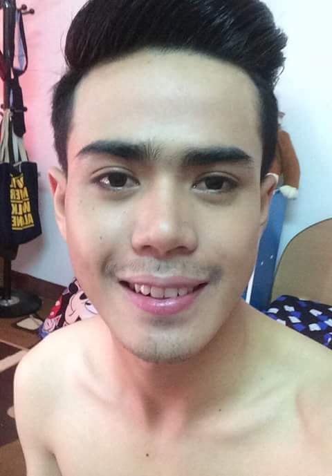 หนุ่มอีสานสุดหล่อ