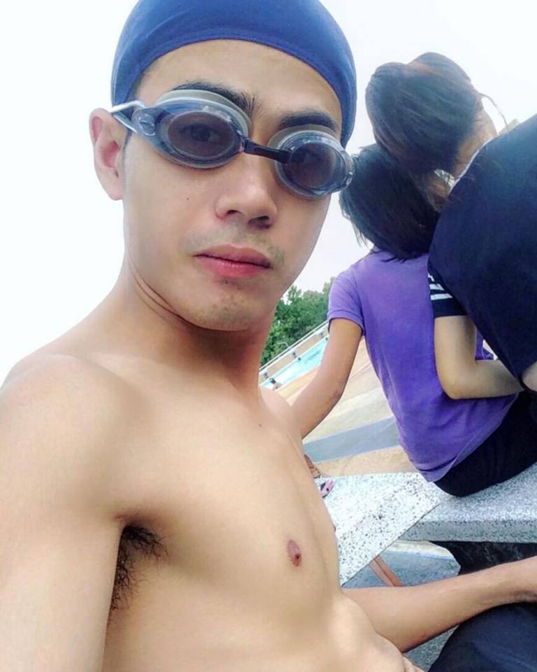 หนุ่มอีสานสุดหล่อ