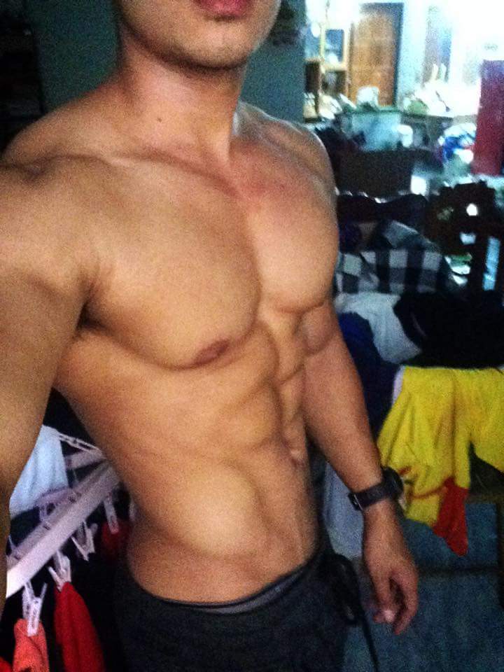 ชายแท้สุดหล่อหุ่นล่ำ^^