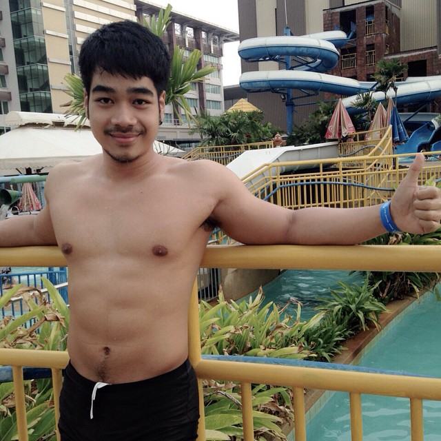 ชายแท้สุดหล่อหุ่นล่ำ^^