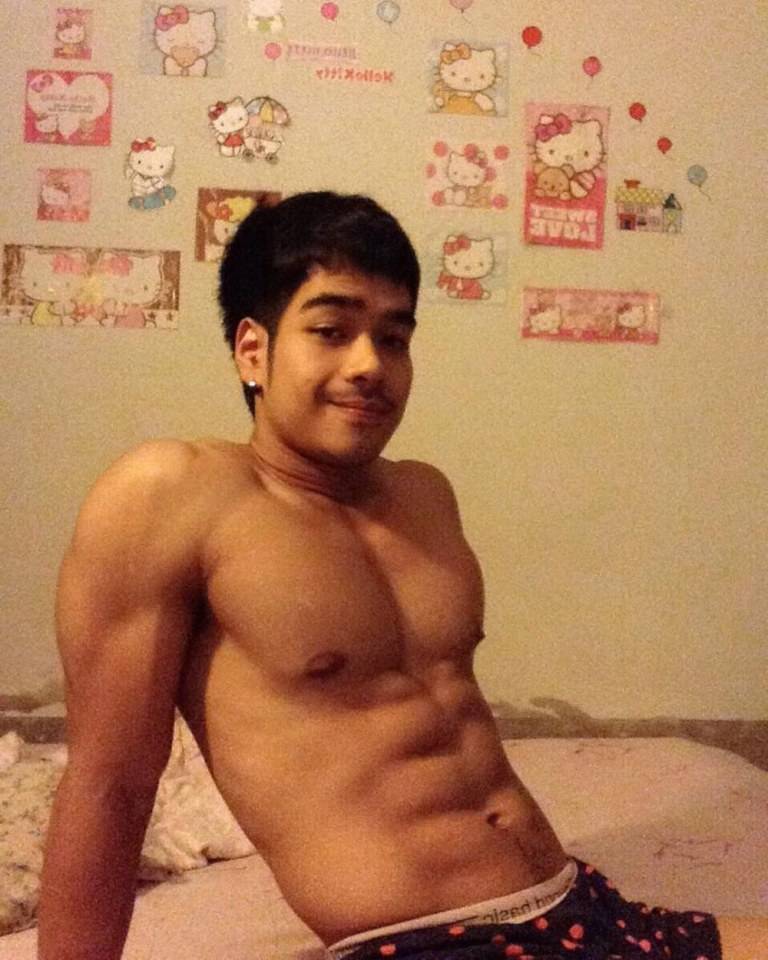 ชายแท้สุดหล่อหุ่นล่ำ^^