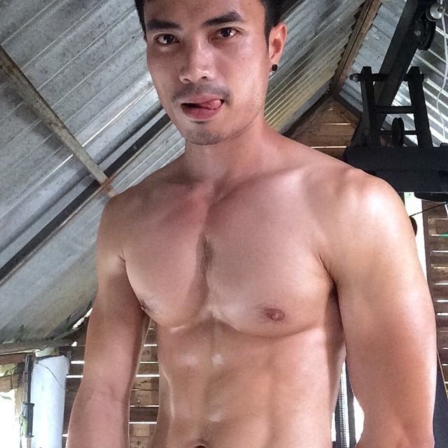 ทั้งหล่อ●ทั้งล่ำ●ทั้งแน่น