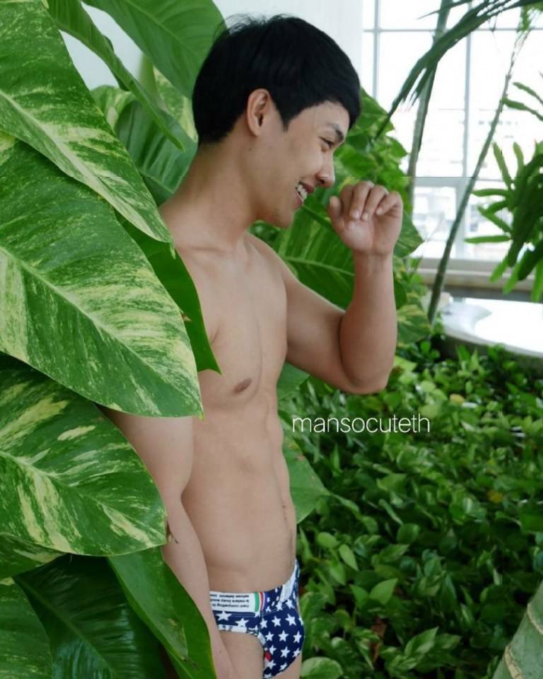 ขะ ขาวจัง