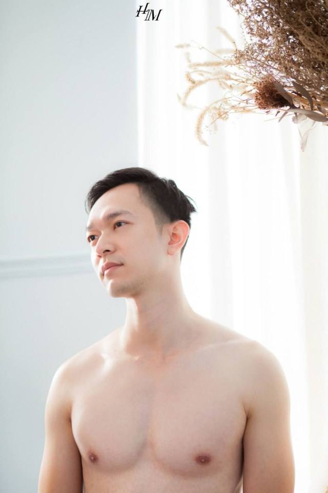 ขะ ขาวจัง