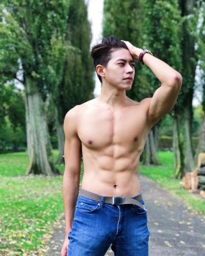 ตี๋แซ่บหุ่นดี 09