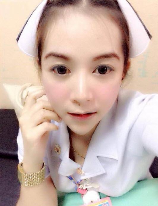 ศาลารักษา ... ฅน เมา หริอ พวก โรคประจำตัว ไม่ปวดหัวก็เป็นไข้ โรคประจำใจ ไม่ห่วงใย ก็คิดถึง ... แต่เธอ เปิดแล้วน่ะ ค่ะ