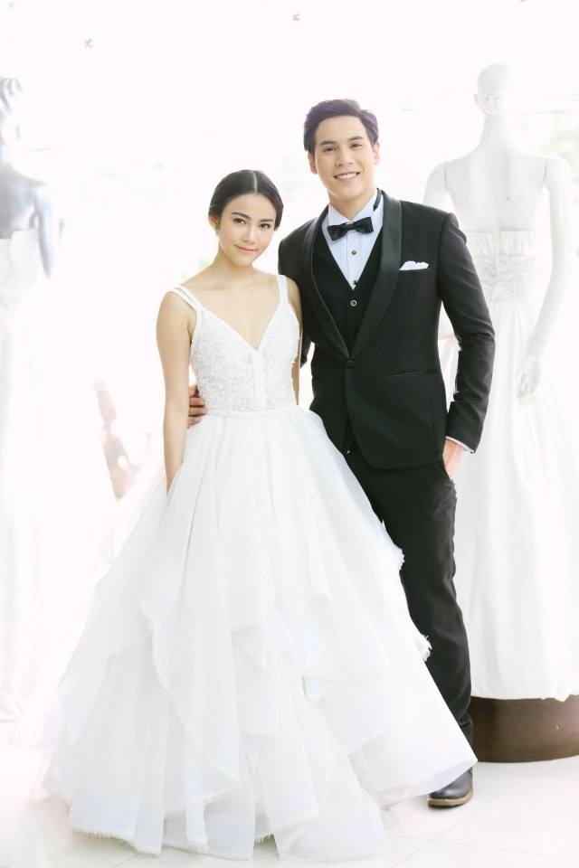 กิ๊บซี่ หลุดชุดแต่งงานสวยมาก!! ผู้ที่แต่งด้วยก็งานดียยย์