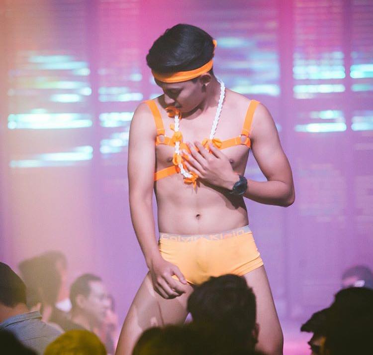 เต็มที่กับหน้าที่ ๑๑