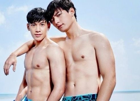 รอลุ้นนิตยสาร attitude คู่นี้กันเด้อ