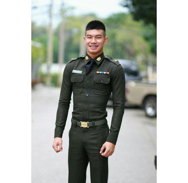 ทหาร-ตำรวจทรมานประชาชน ๑