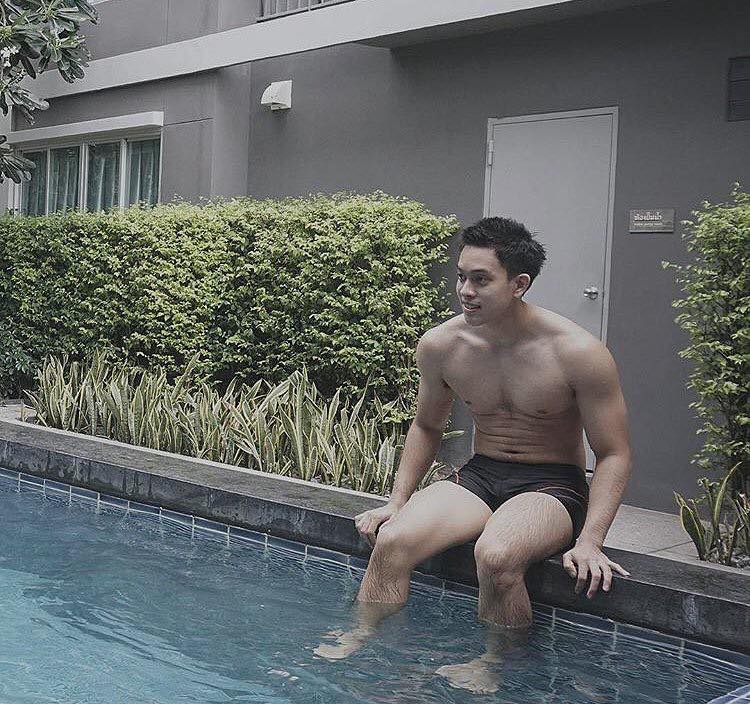 ทหาร-ตำรวจทรมานประชาชน ๑
