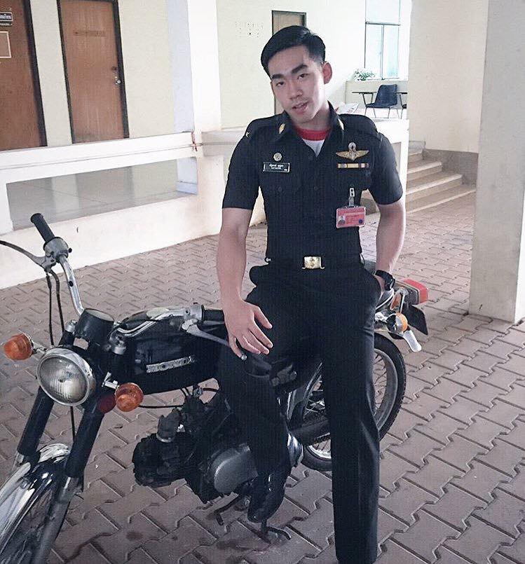 ทหาร-ตำรวจทรมานประชาชน ๒