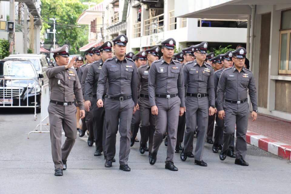 ทหาร-ตำรวจทรมานประชาชน ๒