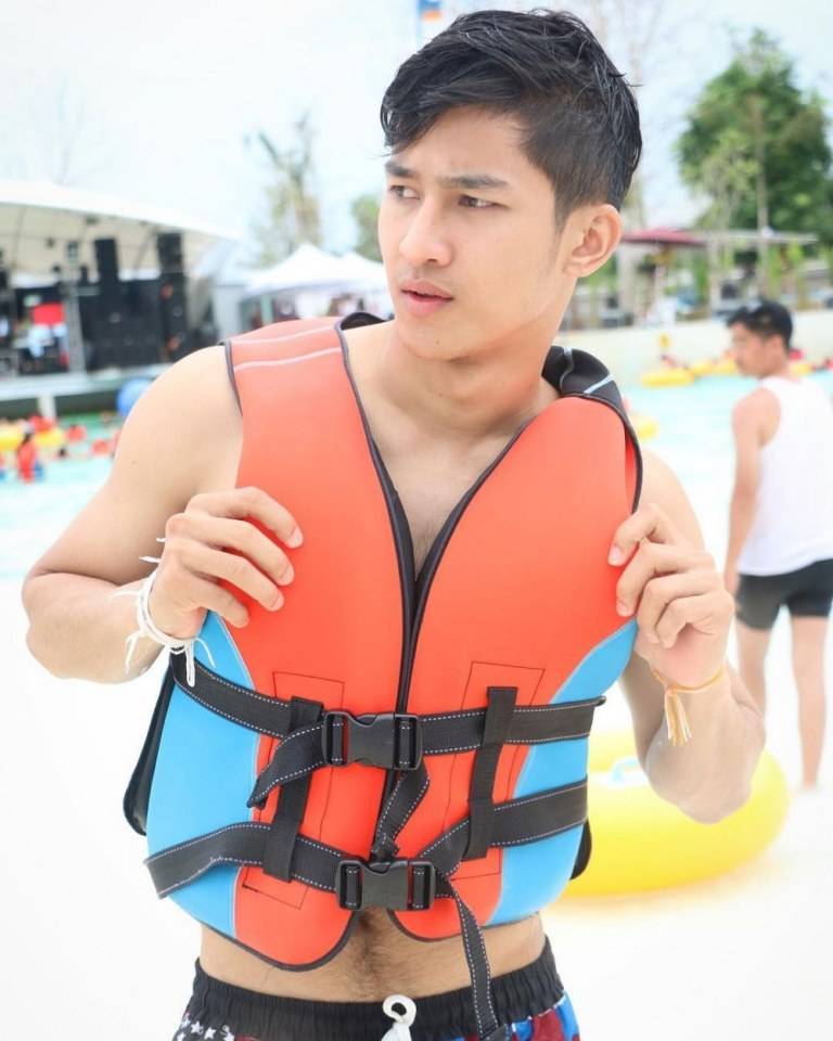 น้องMAX