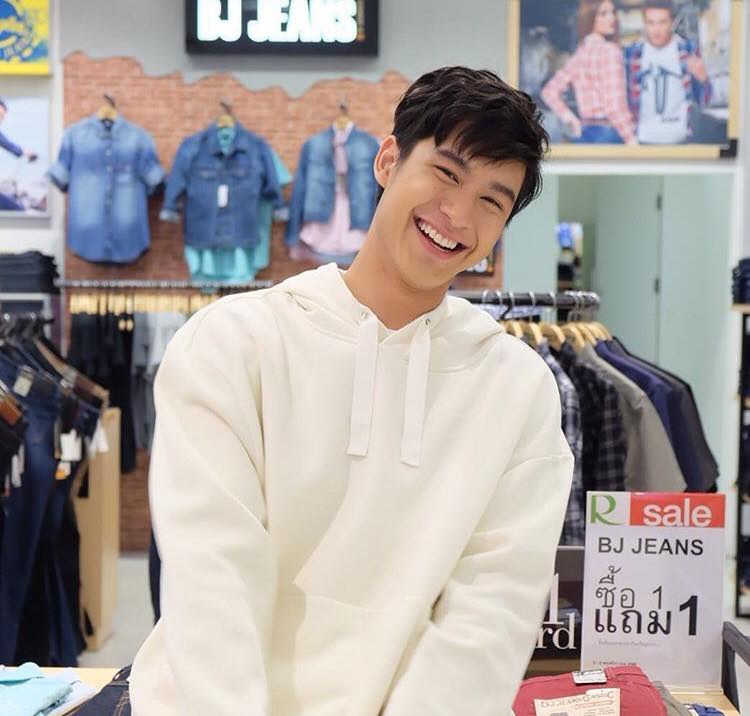 รักพี่เสียดายน้อง