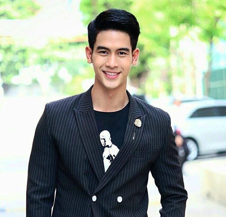 รักพี่เสียดายน้อง