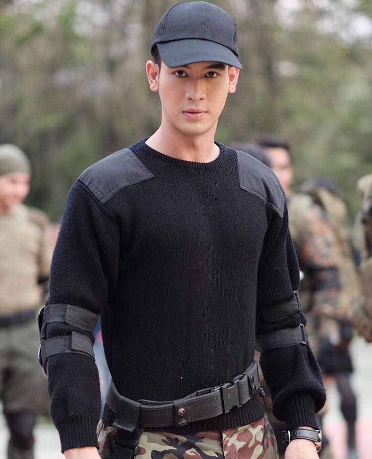 รักพี่เสียดายน้อง