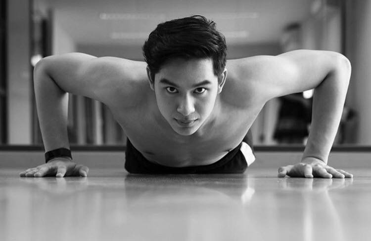 รักพี่เสียดายน้อง