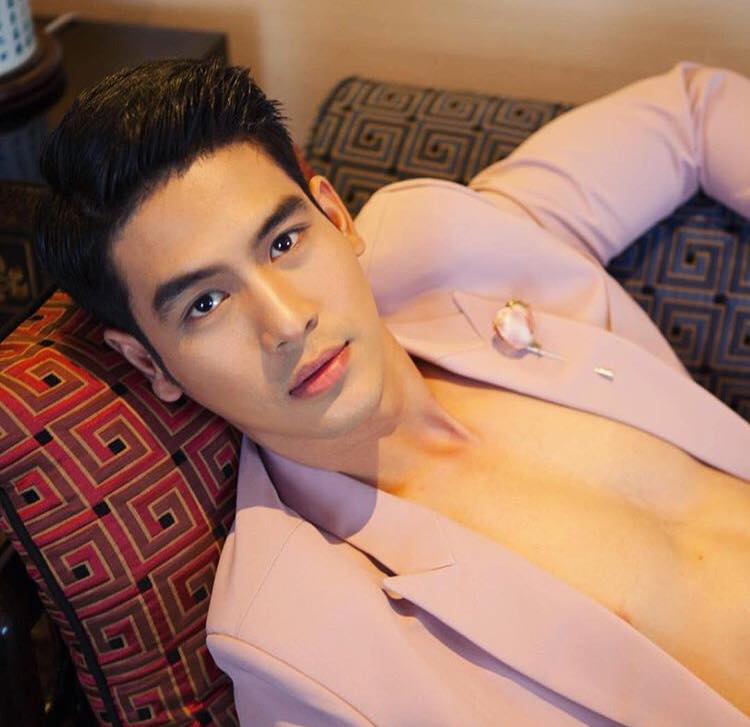 รักพี่เสียดายน้อง