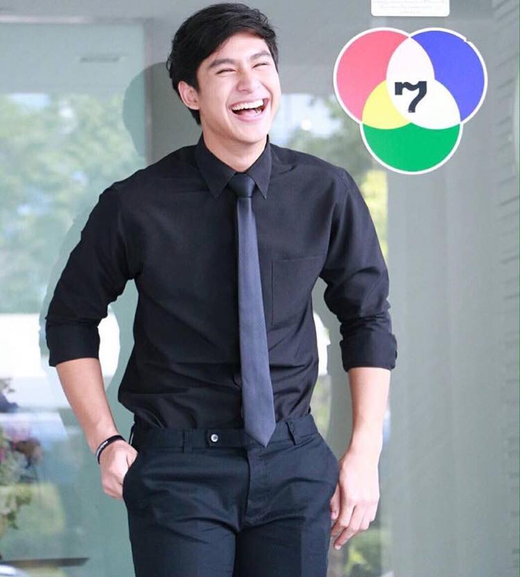 รักพี่เสียดายน้อง