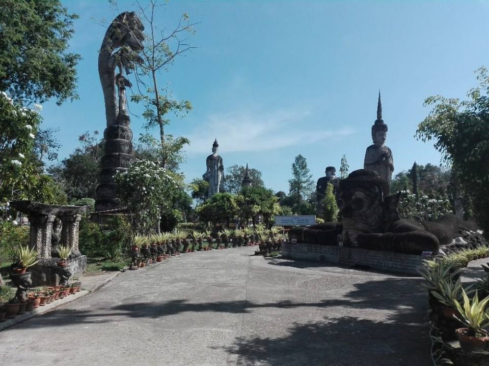 ศาลาแก้วกู่ เมืองหนองคาย