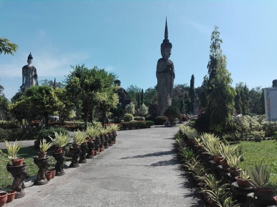 ศาลาแก้วกู่ เมืองหนองคาย
