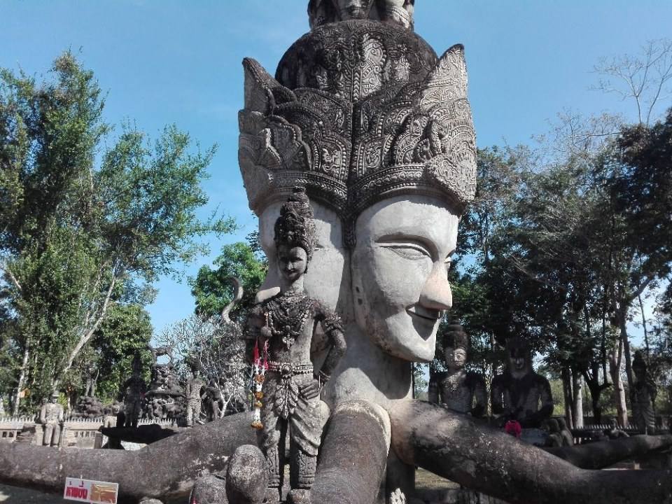 ศาลาแก้วกู่ เมืองหนองคาย