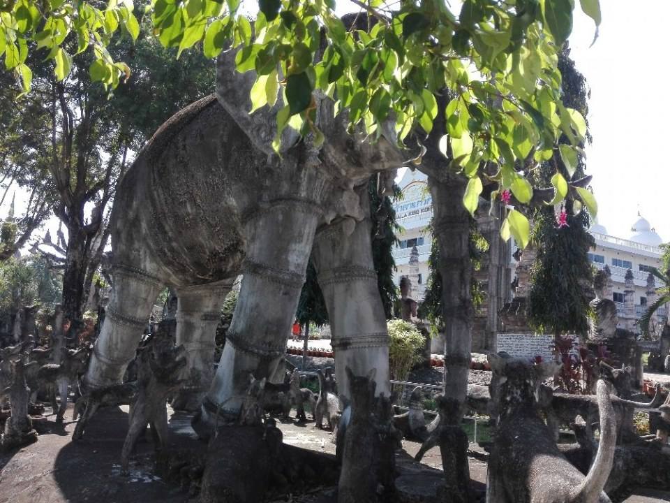 ศาลาแก้วกู่ เมืองหนองคาย
