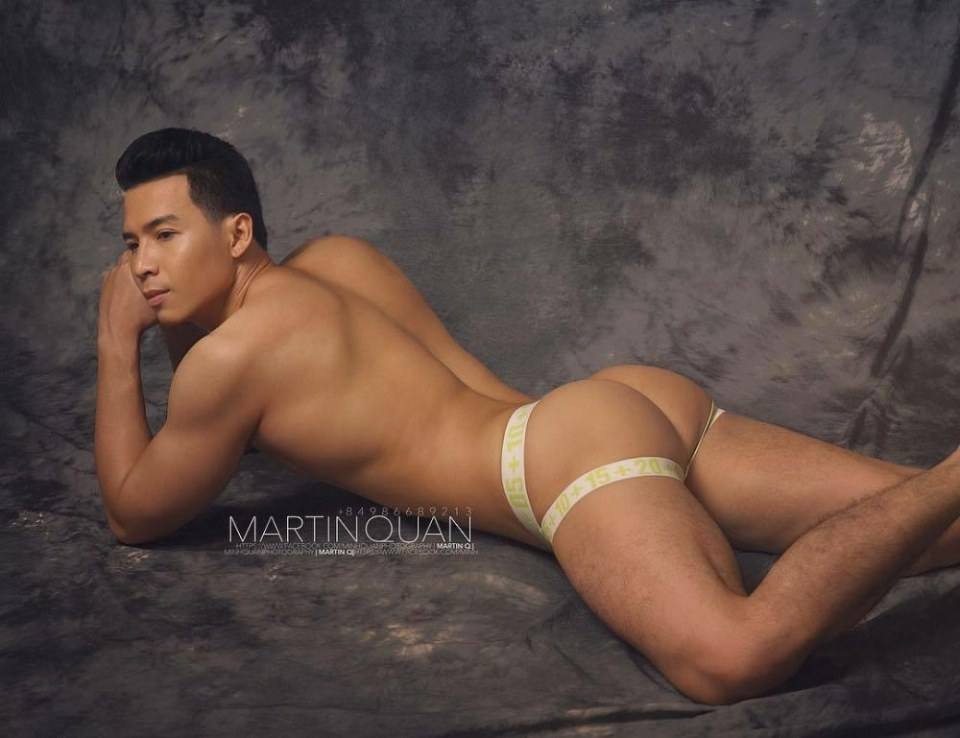 hot male 362 (18+)