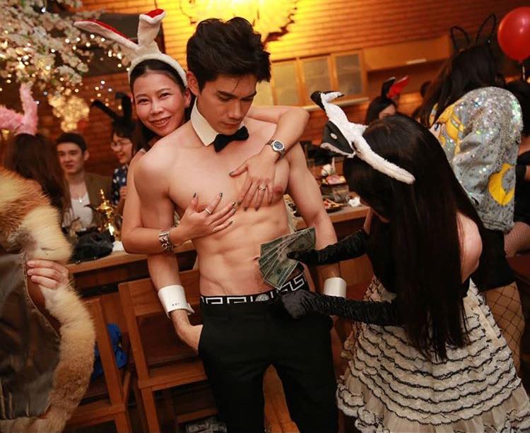 งานวันเกิด ดีเจมะตูม แซ่บบบเวอร์