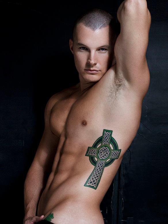 Fluffer: Porn Model Logan Vaughn