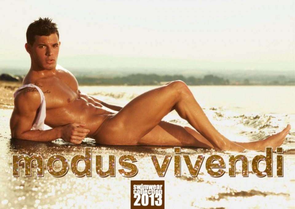 Eye Candy: Roman Dowidoff for ES Collection Russia