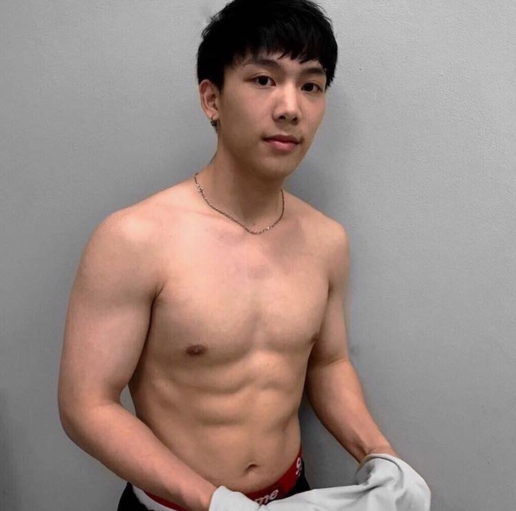 หุ่นแซ่บแต่เด็ก #4
