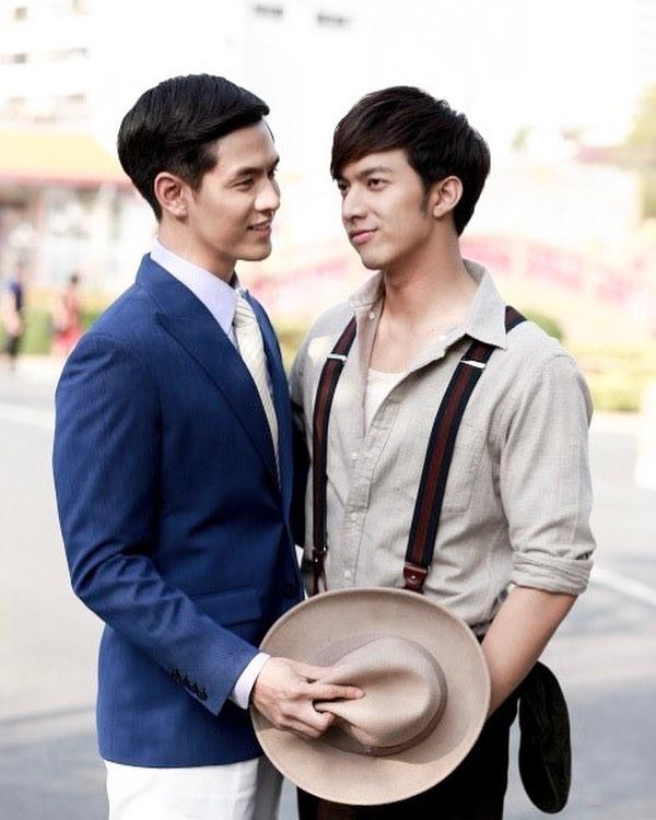 จูบเลย จูบเลย กั้ง&.....//เรือนเบญจพิษ//ช่องone
