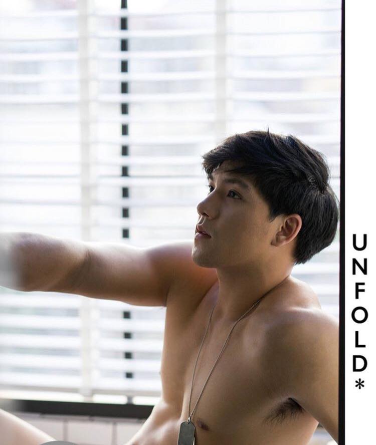 หนุ่มหล่อขึ้นปก 23 - UNFOLD ISSUE 8