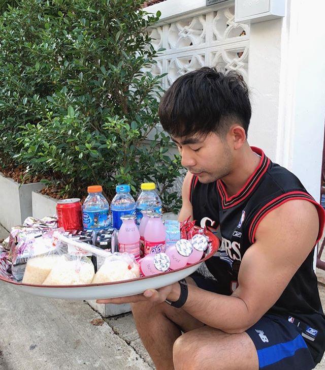 ชิมก่อนเที่ยง
