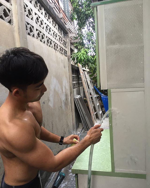 เลียเลย