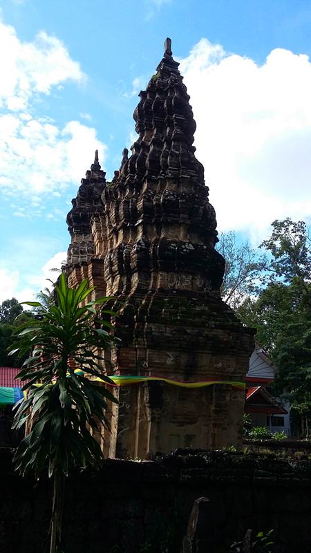 ความยิ่งใหญ่ ของ จ.ศรีษะเกษ กับ ปราสาทห้วยทับทัน