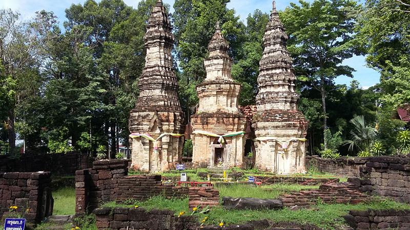 ความยิ่งใหญ่ ของ จ.ศรีษะเกษ กับ ปราสาทห้วยทับทัน
