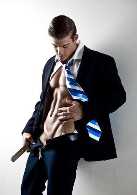 hot male 370 (18+)