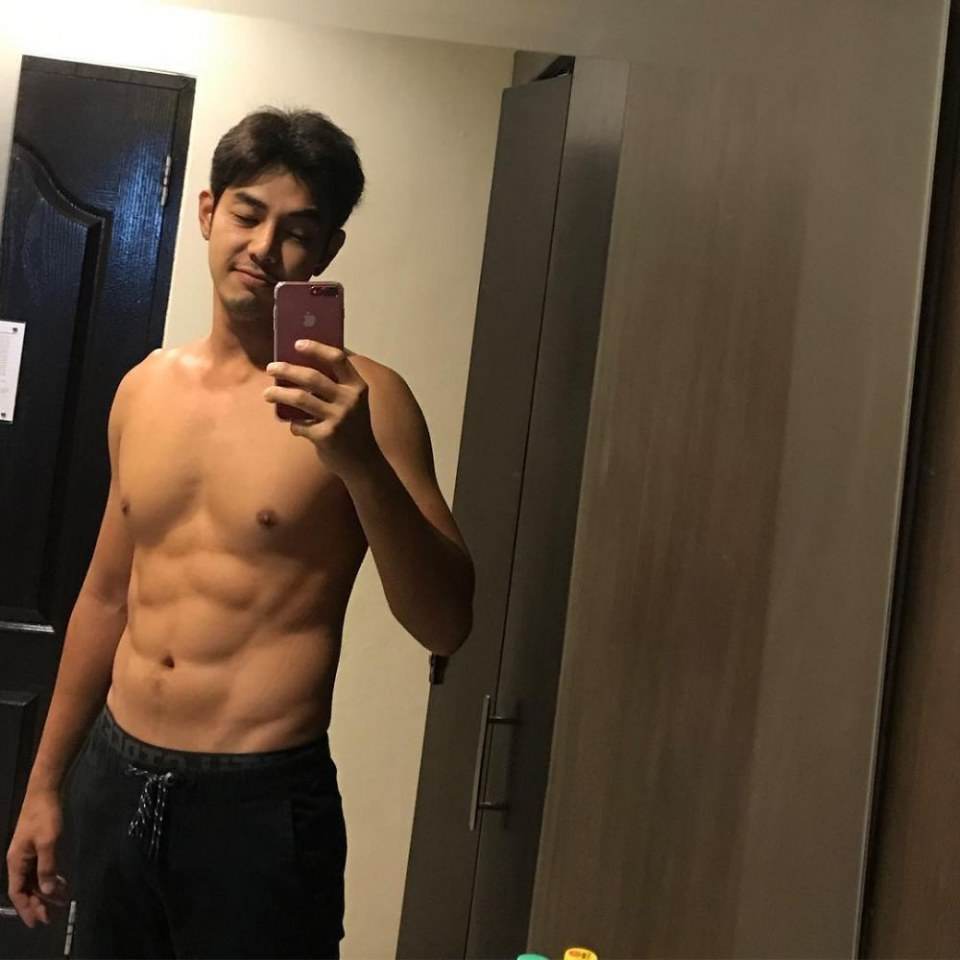 แซ่บ..สามี
