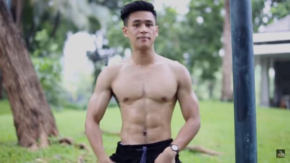 "อาร์ต ชยุตพล" เทรนเนอร์หนุ่มหล่อ หุ่นดี