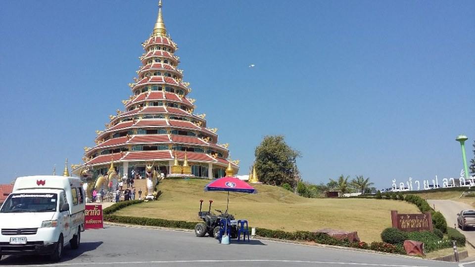 พระอวโลกิเตศวร วัดห้วยปลากั้ง จ.เชียงราย