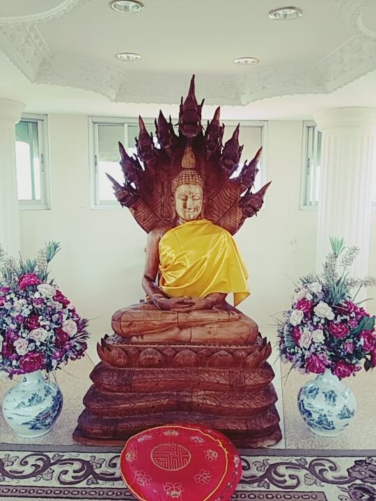 พระอวโลกิเตศวร วัดห้วยปลากั้ง จ.เชียงราย