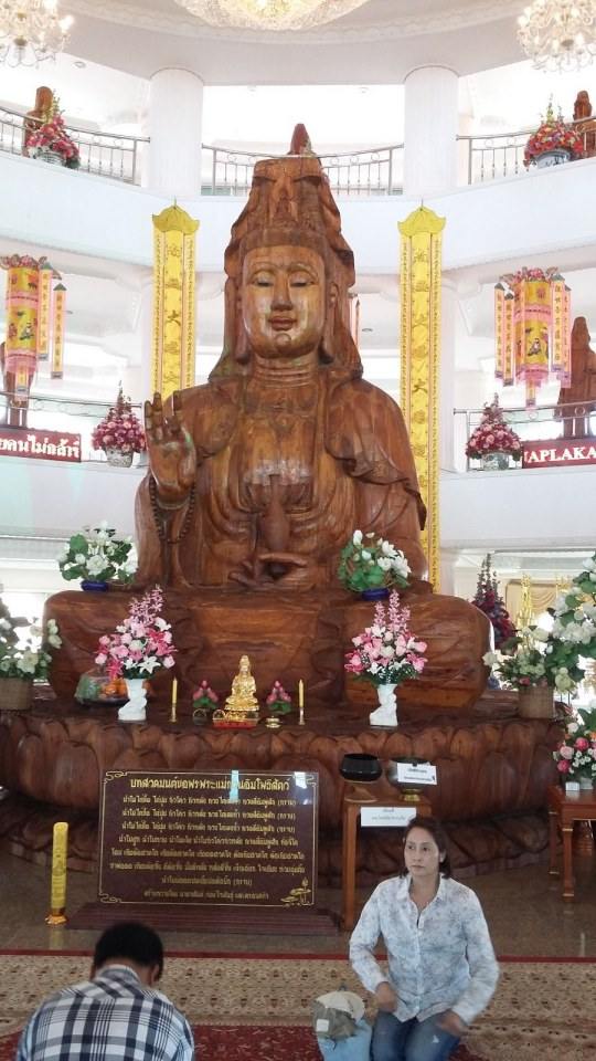 พระอวโลกิเตศวร วัดห้วยปลากั้ง จ.เชียงราย
