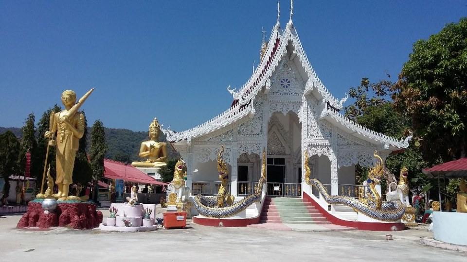 สำนักปฏิบัติธรรม วัดห้วยประสิทธิ์ อำเภอพาน จังหวัดเชียงราย