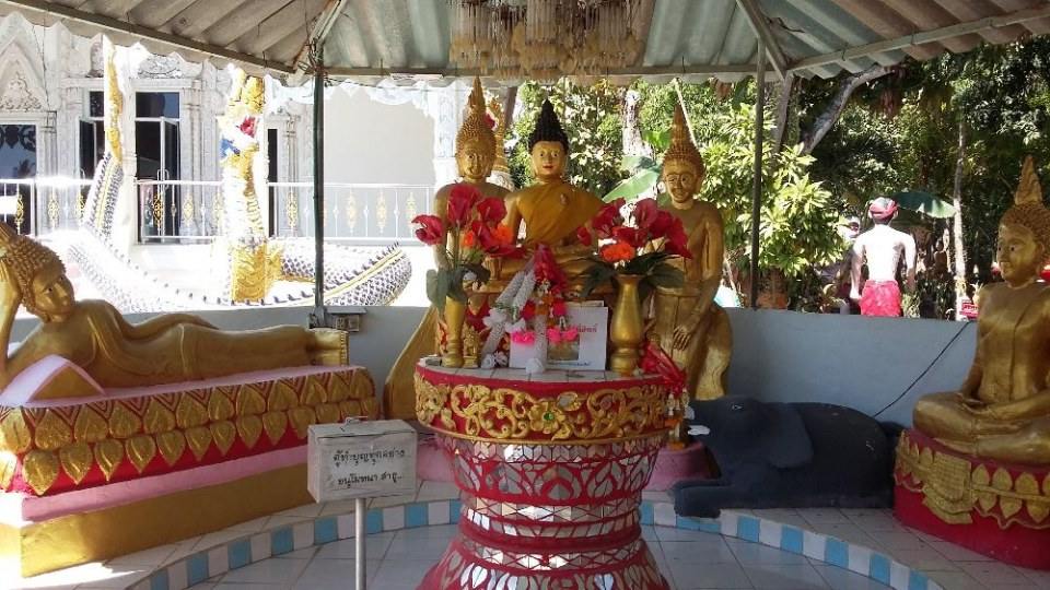 สำนักปฏิบัติธรรม วัดห้วยประสิทธิ์ อำเภอพาน จังหวัดเชียงราย