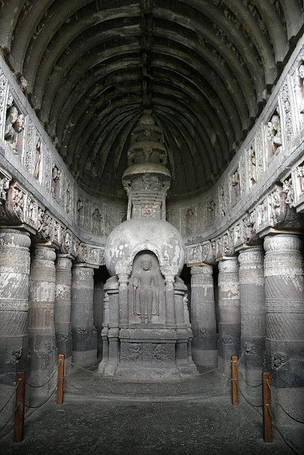 ถ้ำอชันตา (Ajanta Caves) เมืองออรังกาบาด รัฐมหาราษฎร์ ประเทศอินเดีย